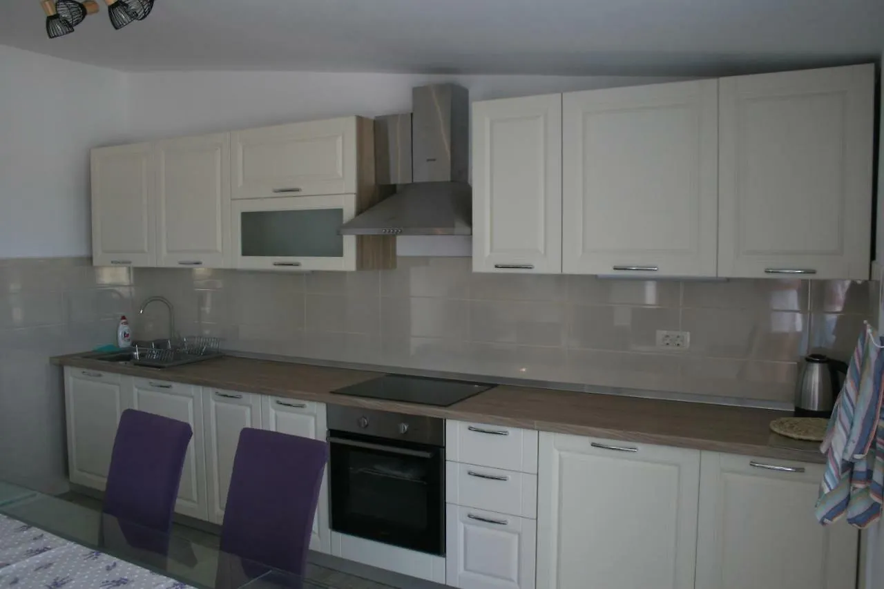 Apartment Aria Banjol