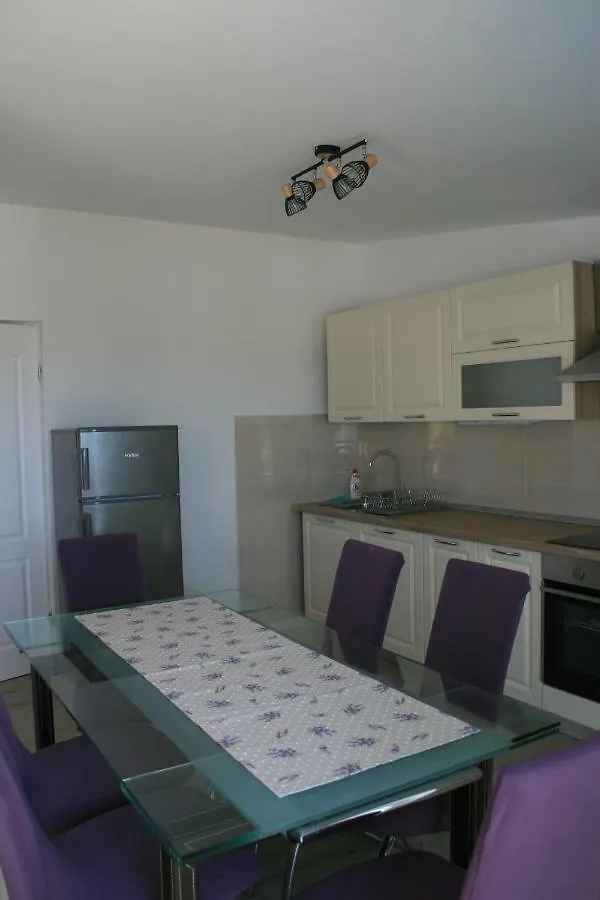Apartment Aria Banjol